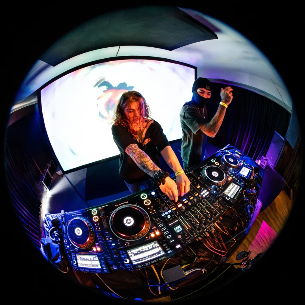jcodymedia-2025-4-19-day-party-6
