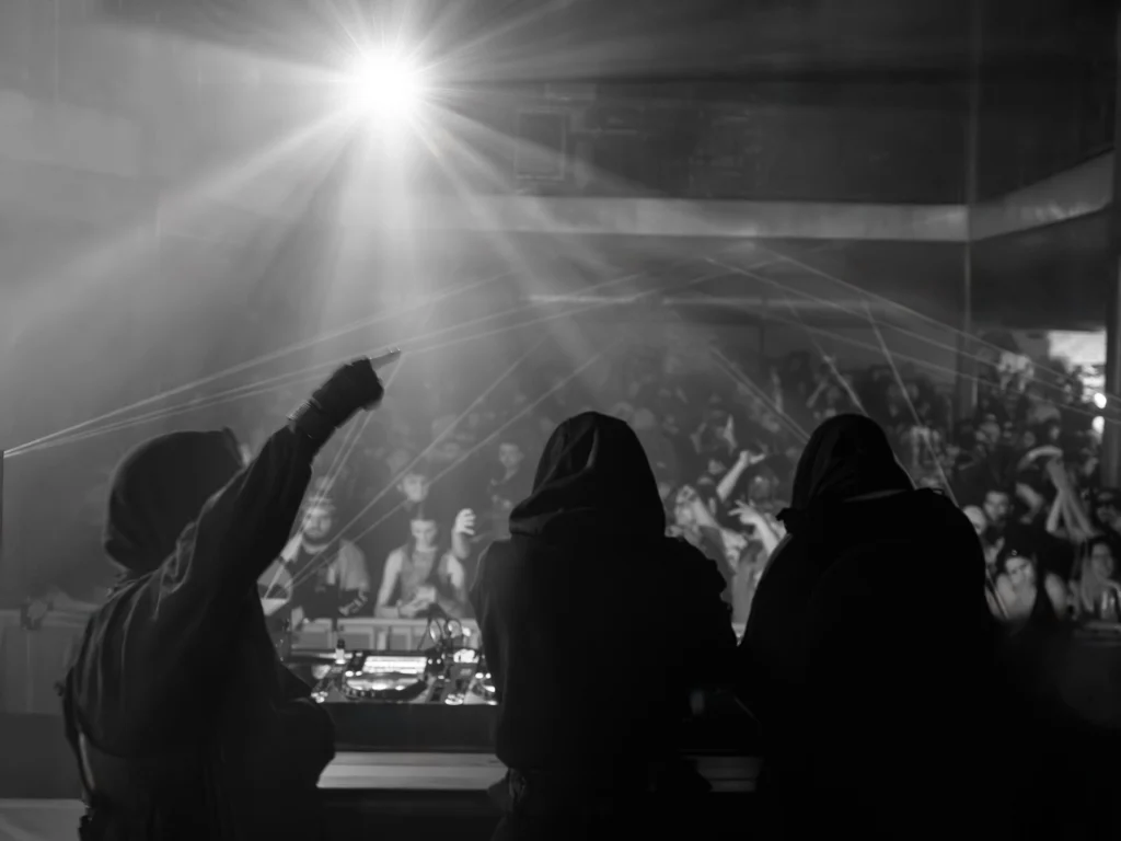 jcodymedia-2025-4-19-the-resistance-photo-10