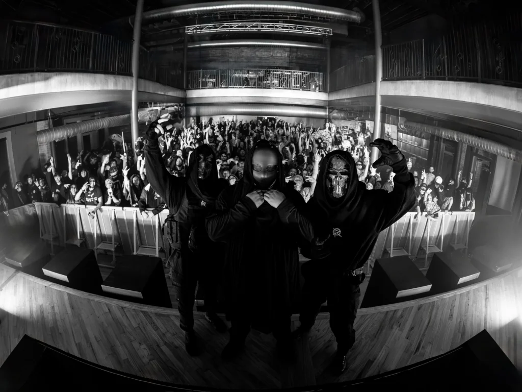jcodymedia-2025-4-19-the-resistance-photo-12