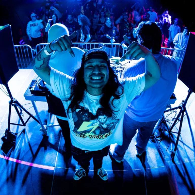 CHINO B2B FREEZE B2B MIND SPIT