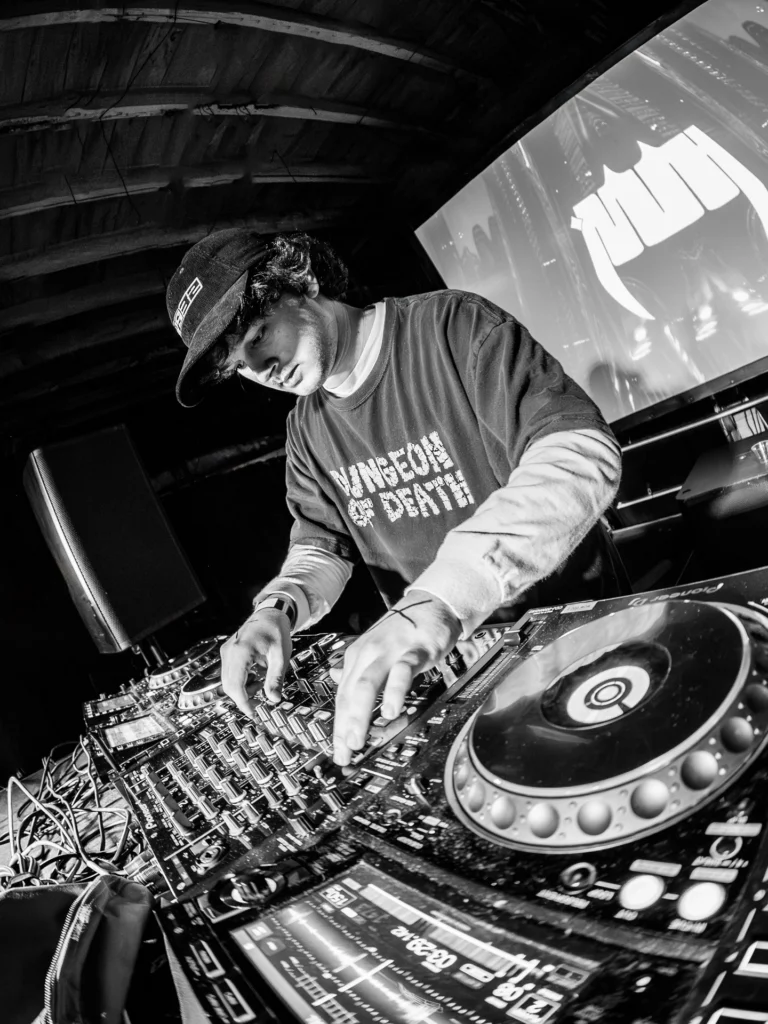 jcodymedia-2025-4-4-photo–44