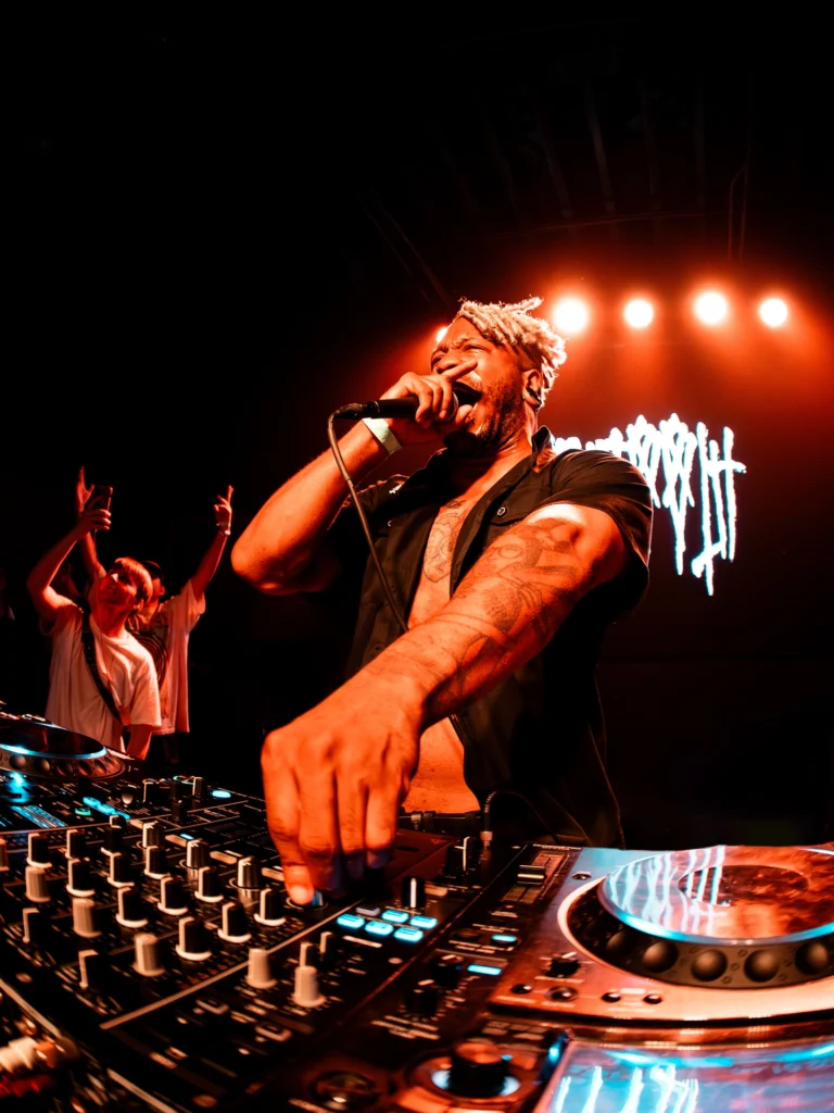 jcodymedia-2025-5-16-photo-99