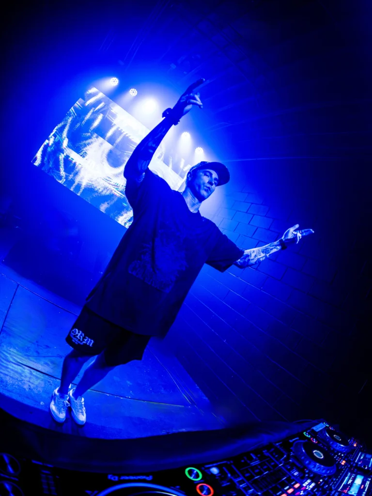 jcodymedia-2025-6-28-cromatik-photo-46