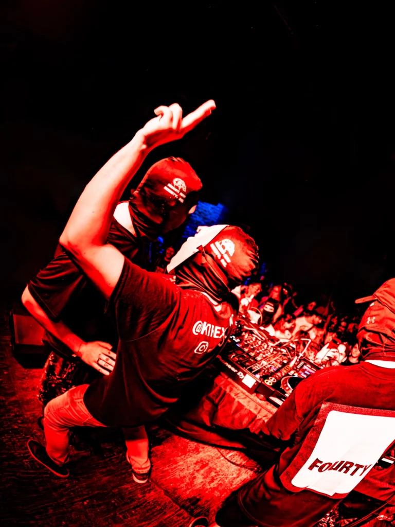 jcodymedia-2025-7-11-ergot-ktrex-anunnaki-photo-43