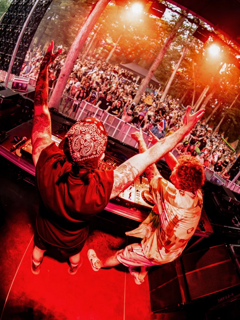 jcodymedia-2025-7-25-decimate-blankface-photo-edited-2