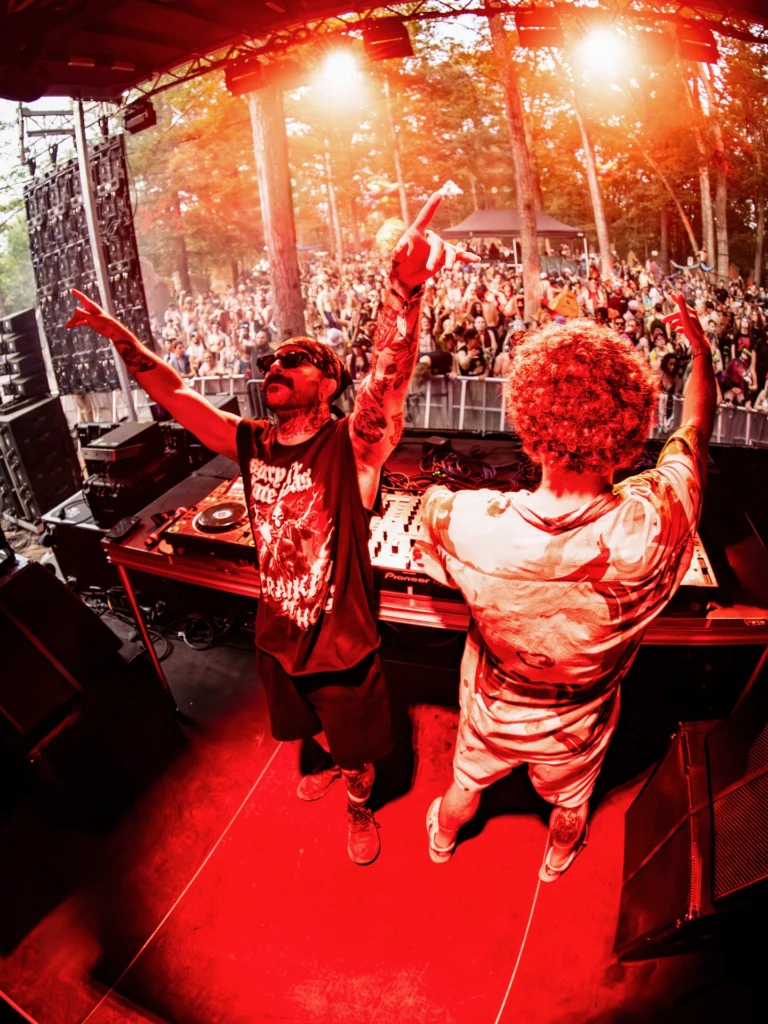 jcodymedia-2025-7-25-decimate-blankface-photo-edited-5