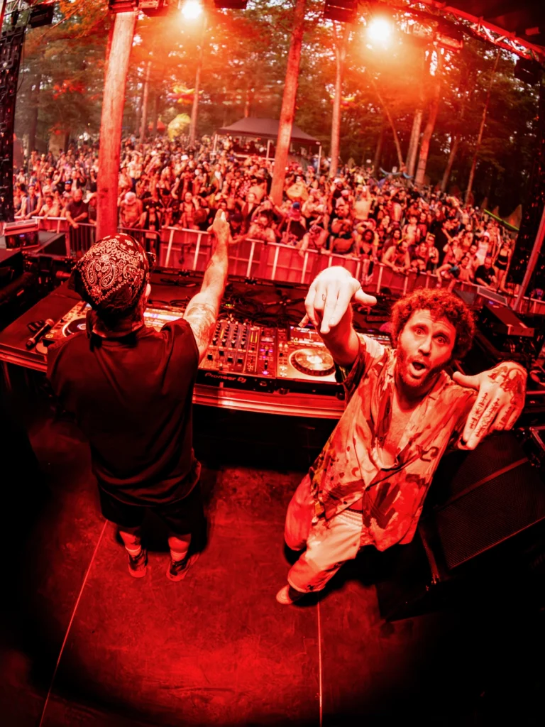 jcodymedia-2025-7-25-decimate-blankface-photo-edited-7