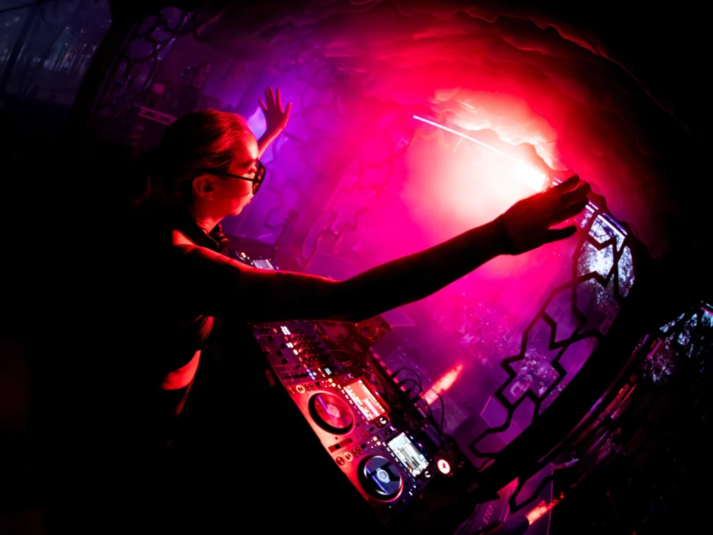 jcodymedia-2025-8-7-wenzday-elements-festival-edited-29