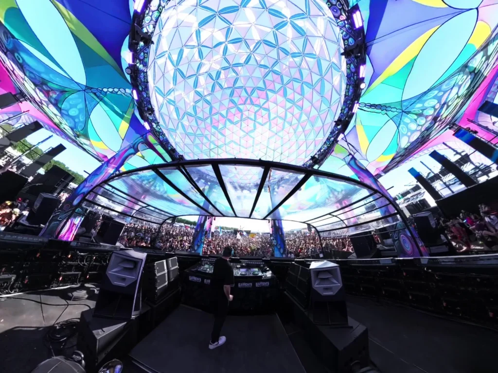 vlcsnap-2025-08-13-10h00m58s305