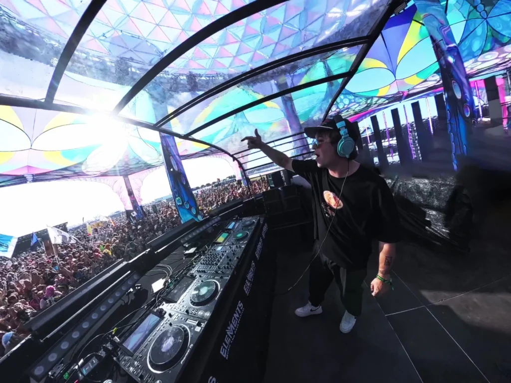 vlcsnap-2025-08-13-10h01m20s858